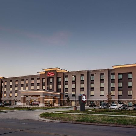 Hampton Inn & Suites-Wichita/Airport, Ks Ngoại thất bức ảnh